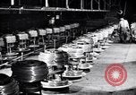 Image galvanisation de fils United States USA, 1924, de la seconde 46 séquences d'archives historiques vidéo 65675029555