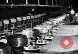 Image galvanisation de fils United States USA, 1924, de la seconde 48 séquences d'archives historiques vidéo 65675029555
