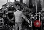 Image production de câbles métalliques United States USA, 1924, de la seconde 38 séquences d'archives historiques vidéo 65675029559