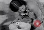 Image d'installations pour les femmes employés United States USA, 1931, de la seconde 22 séquences d'archives historiques vidéo 65675029562