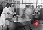 Image d'installations pour les femmes employés United States USA, 1931, de la seconde 42 séquences d'archives historiques vidéo 65675029562