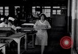 Image femmes salariés United States USA, 1931, de la seconde 13 séquences d'archives historiques vidéo 65675029564