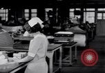 Image femmes salariés United States USA, 1931, de la seconde 16 séquences d'archives historiques vidéo 65675029564