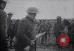 Standbild Ersten Weltkrieg verletzten amerikanischen Soldaten Missy-Aux-Bois Frankreich, 1918, aus Sekunde 25 historischem Filmmaterial Videoclip 65675029585