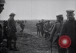 Standbild Ersten Weltkrieg verletzten amerikanischen Soldaten Missy-Aux-Bois Frankreich, 1918, aus Sekunde 29 historischem Filmmaterial Videoclip 65675029585