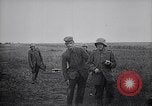 Standbild Ersten Weltkrieg verletzten amerikanischen Soldaten Missy-Aux-Bois Frankreich, 1918, aus Sekunde 43 historischem Filmmaterial Videoclip 65675029585