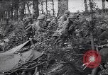 Standbild American 2 Division Truppen Missy-Aux-Bois Frankreich, 1918, aus Sekunde 17 historischem Filmmaterial Videoclip 65675029588