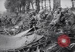 Standbild American 2 Division Truppen Missy-Aux-Bois Frankreich, 1918, aus Sekunde 18 historischem Filmmaterial Videoclip 65675029588