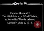 Standbild 128 Infanterie Division 32 Truppen Elsass Deutschland, 1918, aus Sekunde 13 historischem Filmmaterial Videoclip 65675029590