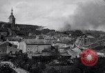Standbild Beschuss Thiaucourt Thiaucourt Frankreich, 1918, aus Sekunde 17 historischem Filmmaterial Videoclip 65675029592