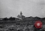 Standbild Deutsche Beschuss Rambucourt Frankreich, 1918, aus Sekunde 55 historischem Filmmaterial Videoclip 65675029593
