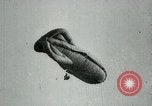 Standbild Beobachtung Ballon Montfaucon Frankreich, 1918, aus Sekunde 21 historischem Filmmaterial Videoclip 65675029598