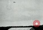 Standbild Beobachtung Ballon Montfaucon Frankreich, 1918, aus Sekunde 58 historischem Filmmaterial Videoclip 65675029598