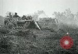 Standbild 6 American Field Artillery in der Schlacht Ersten Weltkrieg Exermont Frankreich, 1918, aus Sekunde 33 historischem Filmmaterial Videoclip 65675029599