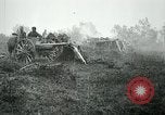 Standbild 6 American Field Artillery in der Schlacht Ersten Weltkrieg Exermont Frankreich, 1918, aus Sekunde 34 historischem Filmmaterial Videoclip 65675029599