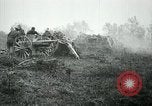 Standbild 6 American Field Artillery in der Schlacht Ersten Weltkrieg Exermont Frankreich, 1918, aus Sekunde 35 historischem Filmmaterial Videoclip 65675029599