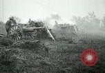 Standbild 6 American Field Artillery in der Schlacht Ersten Weltkrieg Exermont Frankreich, 1918, aus Sekunde 38 historischem Filmmaterial Videoclip 65675029599