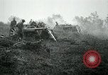 Standbild 6 American Field Artillery in der Schlacht Ersten Weltkrieg Exermont Frankreich, 1918, aus Sekunde 41 historischem Filmmaterial Videoclip 65675029599