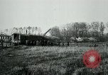 Immagine di Pistole per ferrovia Francia, 1918, secondo 46 filmato di repertorio 65675029602