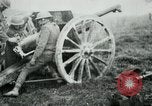 Standbild American 128th Field Artillery in Ersten Weltkrieg Le Côtes de Forimont Frankreich, 1918, aus Sekunde 13 historischem Filmmaterial Videoclip 65675029603