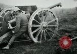 Standbild American 128th Field Artillery in Ersten Weltkrieg Le Côtes de Forimont Frankreich, 1918, aus Sekunde 18 historischem Filmmaterial Videoclip 65675029603