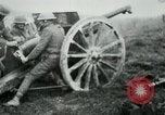 Standbild American 128th Field Artillery in Ersten Weltkrieg Le Côtes de Forimont Frankreich, 1918, aus Sekunde 22 historischem Filmmaterial Videoclip 65675029603