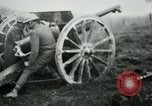 Standbild American 128th Field Artillery in Ersten Weltkrieg Le Côtes de Forimont Frankreich, 1918, aus Sekunde 23 historischem Filmmaterial Videoclip 65675029603