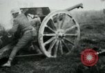 Standbild American 128th Field Artillery in Ersten Weltkrieg Le Côtes de Forimont Frankreich, 1918, aus Sekunde 31 historischem Filmmaterial Videoclip 65675029603