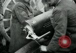 Standbild American 128th Field Artillery in Ersten Weltkrieg Le Côtes de Forimont Frankreich, 1918, aus Sekunde 40 historischem Filmmaterial Videoclip 65675029603