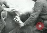 Standbild American 128th Field Artillery in Ersten Weltkrieg Le Côtes de Forimont Frankreich, 1918, aus Sekunde 48 historischem Filmmaterial Videoclip 65675029603