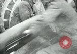 Standbild American 128th Field Artillery in Ersten Weltkrieg Le Côtes de Forimont Frankreich, 1918, aus Sekunde 52 historischem Filmmaterial Videoclip 65675029603
