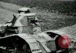 Immagine di British Mark IV SERBATOI Francia, 1917, secondo 15 filmato di repertorio 65675029604