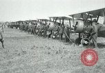 Immagine di British Airco DH-4s Bergues Francia, 1918, secondo 19 filmato di repertorio 65675029606