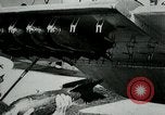 Immagine di British Airco DH-4s Bergues Francia, 1918, secondo 56 filmato di repertorio 65675029606