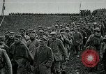 Standbild deutschen Gefangenen Saizerais Frankreich, 1918, aus Sekunde 8 historischem Filmmaterial Videoclip 65675029609