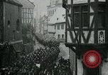 Image le jour de l'Armistice Bacharach Allemagne, 1918, de la seconde 61 séquences d'archives historiques vidéo 65675029610