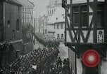 Image le jour de l'Armistice Bacharach Allemagne, 1918, de la seconde 62 séquences d'archives historiques vidéo 65675029610