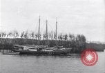 Image la pêche United States USA, 1920, de la seconde 54 séquences d'archives historiques vidéo 65675029621