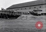 Image transporter le maïs United States USA, 1920, de la seconde 9 séquences d'archives historiques vidéo 65675029625