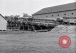 Image transporter le maïs United States USA, 1920, de la seconde 33 séquences d'archives historiques vidéo 65675029625