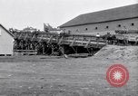 Image transporter le maïs United States USA, 1920, de la seconde 36 séquences d'archives historiques vidéo 65675029625