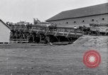 Image transporter le maïs United States USA, 1920, de la seconde 37 séquences d'archives historiques vidéo 65675029625