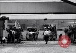 Image transporter le maïs United States USA, 1920, de la seconde 58 séquences d'archives historiques vidéo 65675029625