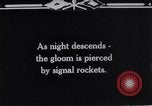 Standbild signal Raketen Frankreich, 1918, aus Sekunde 5 historischem Filmmaterial Videoclip 65675029632