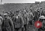 Standbild deutschen Gefangenen Saizerais Frankreich, 1918, aus Sekunde 9 historischem Filmmaterial Videoclip 65675029633
