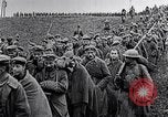 Standbild deutschen Gefangenen Saizerais Frankreich, 1918, aus Sekunde 27 historischem Filmmaterial Videoclip 65675029633