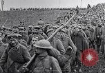 Standbild deutschen Gefangenen Saizerais Frankreich, 1918, aus Sekunde 30 historischem Filmmaterial Videoclip 65675029633