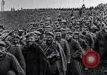 Standbild deutschen Gefangenen Saizerais Frankreich, 1918, aus Sekunde 34 historischem Filmmaterial Videoclip 65675029633