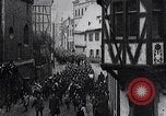 Standbild Armistice Day Bacharach Deutschland, 1918, aus Sekunde 41 historischem Filmmaterial Videoclip 65675029634