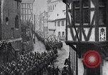 Standbild Armistice Day Bacharach Deutschland, 1918, aus Sekunde 53 historischem Filmmaterial Videoclip 65675029634